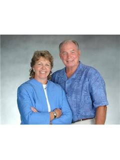 Cady Rowe - RE/MAX Harbor Realty