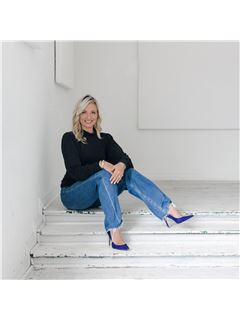 Deborah Nicosia - RE/MAX Champions