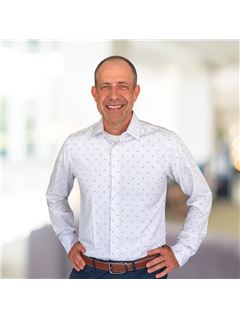 Kenneth Hunt - RE/MAX Realtec Group