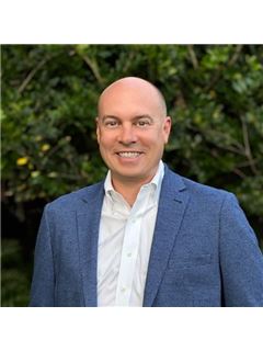 Brad Officer - RE/MAX Specialists