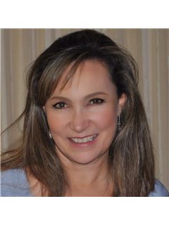 LUISA URIBE - RE/MAX Concierge Realty
