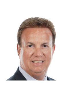 Associate - John Martinelli - RE/MAX 1st Choice