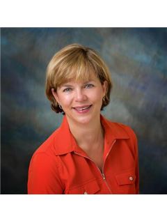 Danita M. Bell - RE/MAX Aerospace Realty