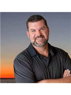 Mark Macomber - RE/MAX Trend