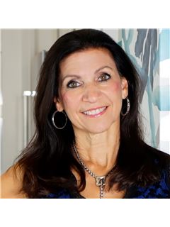 Debora Sestilio - RE/MAX Harbor Realty