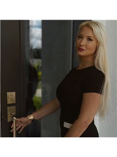 Electra Miller - RE/MAX Trend