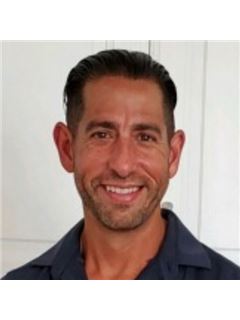Alex Trevino - RE/MAX Alliance Group