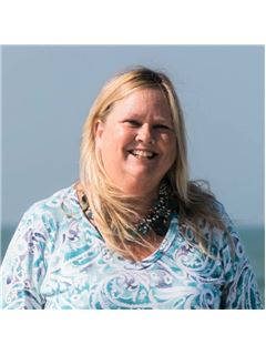 Deborah L. Lane - RE/MAX Alliance Group