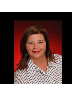 Gina T. Betbeze - RE/MAX Specialists