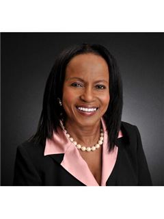 Julie R. Daniel-Schmidt - RE/MAX Select Group