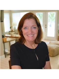 Michelle M. McKinney - RE/MAX Elite