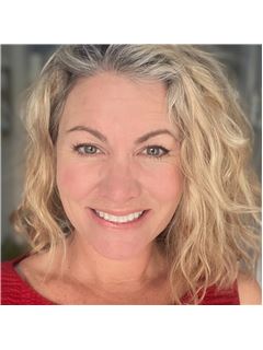 Dori Fagan - RE/MAX Bayside