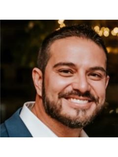 Giovanni Campos - RE/MAX Advance Realty II