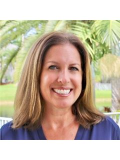 Deena Padnis - RE/MAX 1st Choice