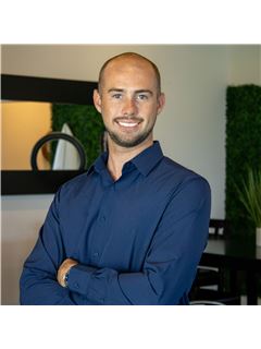 Ryan Jacobs - RE/MAX Advantage - Team Zimmerman
