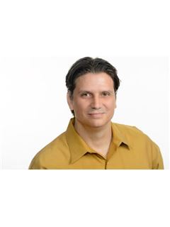 Brady Pevehouse - RE/MAX Downtown