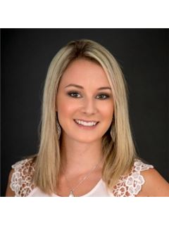 Amanda L. Cooper - RE/MAX Sunshine