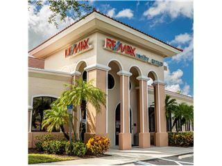 Office of RE/MAX Realty Group - Fort Myers