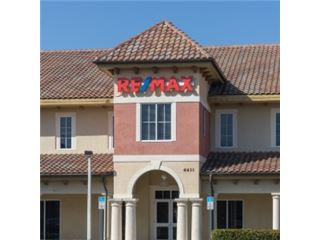 Office of RE/MAX Realty Team - Fort Myers