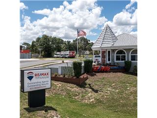 Office of RE/MAX Titanium - Clermont