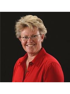 Jo A. Johnson - RE/MAX Concepts