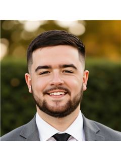 Jordan Jackson - RE/MAX Revolution