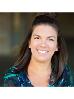 Sara Lehman - RE/MAX Concepts