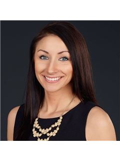 Lynsey Mellick - RE/MAX Concepts