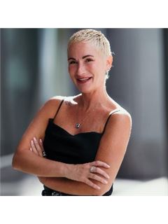 Deb Kurtz - RE/MAX Concepts