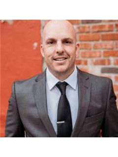 Josh Mullin - RE/MAX Revolution