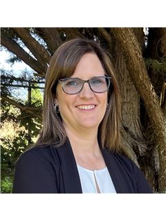 Carla Cox - RE/MAX Integrity