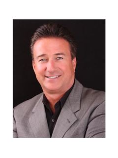 Mike Agee - RE/MAX Advantage Group