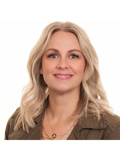 Heather Coxe - RE/MAX Country Real Estate