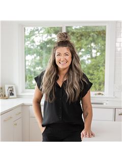 Tessa Jarvis - RE/MAX Whatcom County, Inc.