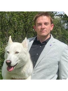 Canyon Hansen - RE/MAX Centennial