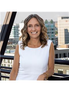 Sheila Smith - RE/MAX Capital City