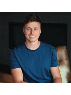 Michael Shkurat - RE/MAX Whatcom County, Inc.