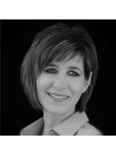 Rose Corey - RE/MAX Exclusive