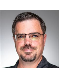 Peter Glein - RE/MAX Exclusive