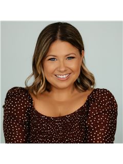 Breanne Roberts - RE/MAX Elite