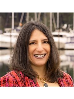 Stephanie L. Patrick - RE/MAX Exclusive
