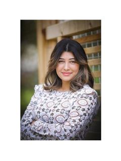 Kavita Kamat - RE/MAX Parkside Affiliates