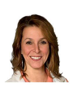 Justine Capra - RE/MAX Parkside Affiliates