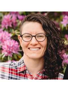 Emily Wyss - RE/MAX Whatcom County, Inc.