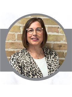 Cynthia Nikssarian - RE/MAX Centennial