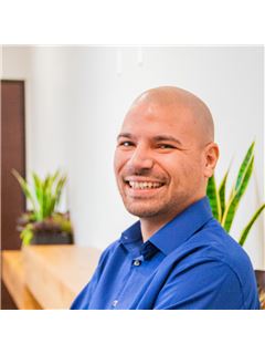 Erik Moorhead - RE/MAX Executives