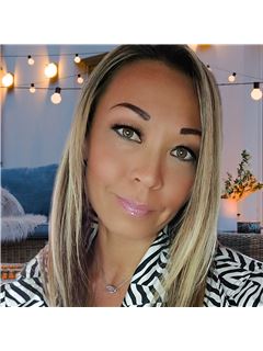 Debra Teal - RE/MAX Exclusive