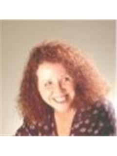 Mavi Macfarlane - RE/MAX Exclusive
