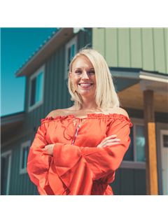 Jessica Quinn - RE/MAX Country Real Estate