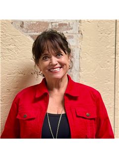 Jenny Kimber - RE/MAX Centennial